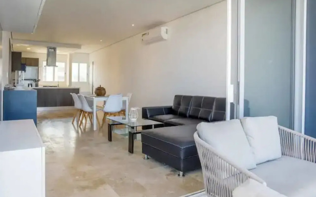 Beachfront Paradise at Armandos Le Club