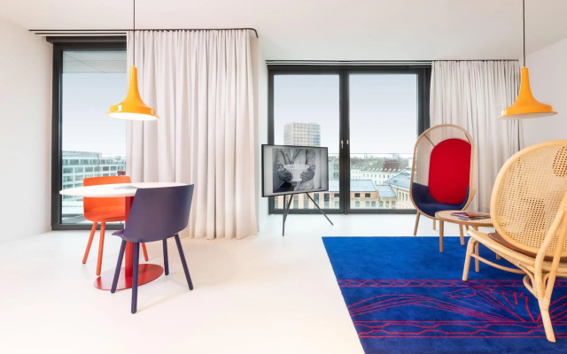 KPM Hotel & Residences