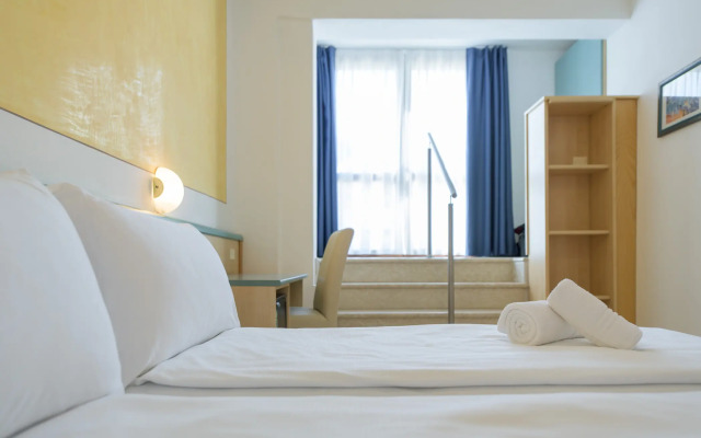 Hotel Garda Bellevue