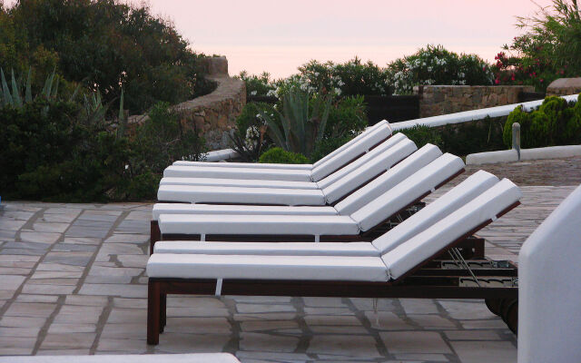 Aeri Villas & Apartments