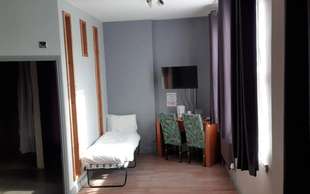 Bennetts Hotel