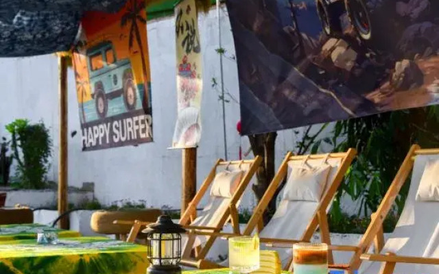 Sunset Cliff Panorama Hotel (Dali, Erhai)