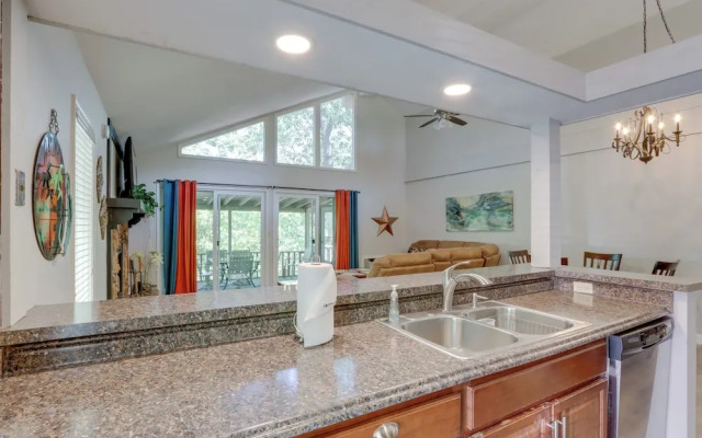 Fire Pit & Pool Access: Margaritaville Home!