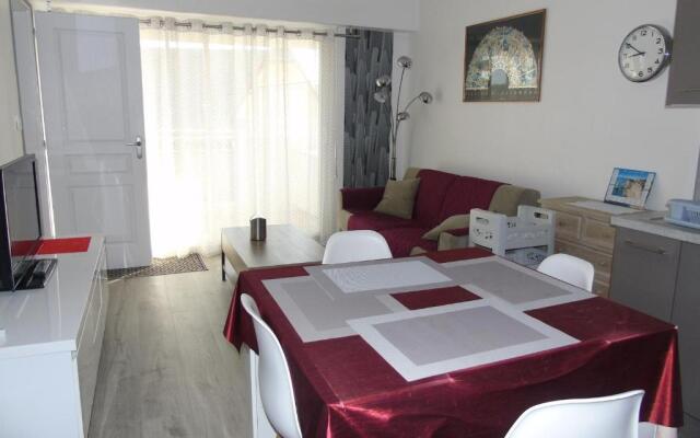 Appartement Saint-Jean-de-Monts, 2 pièces, 4 personnes - FR-1-83-142