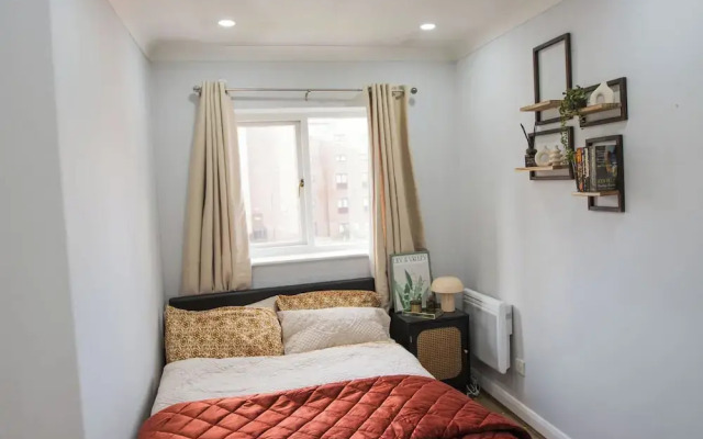 Sienna Haven 2 Bed 1 Bath and Park