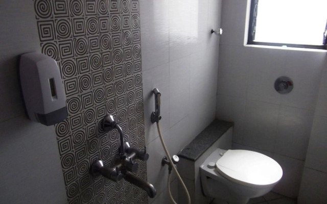 Hotel Lokesh