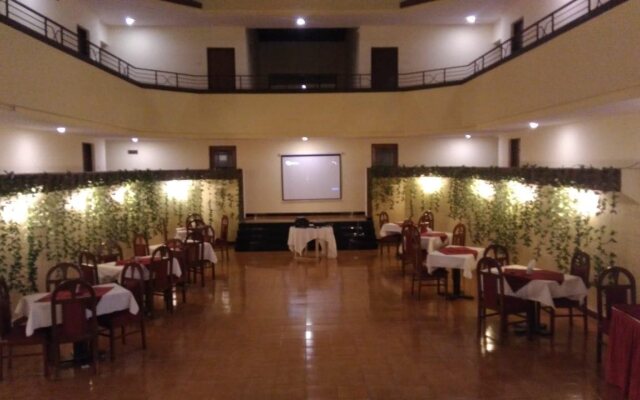 The Dhanhills - a valley view hotel in panchgani