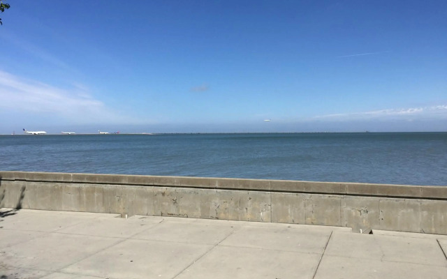 Bay Landing Hotel
