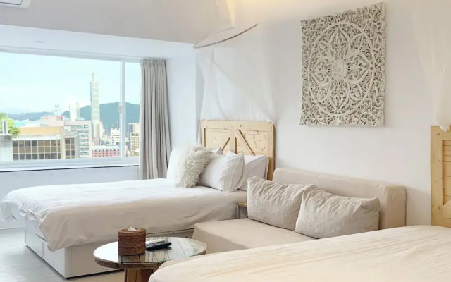 Urban Abode Apartment 1