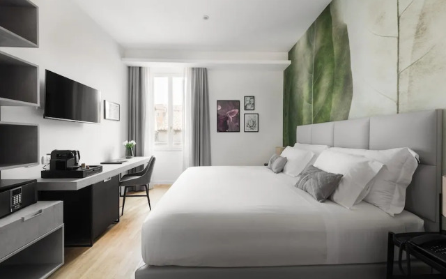 At 41 Luxury Suites & Rooms