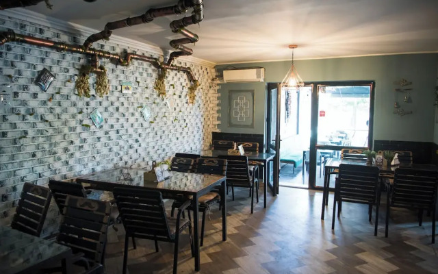 Mbi Travel Inn