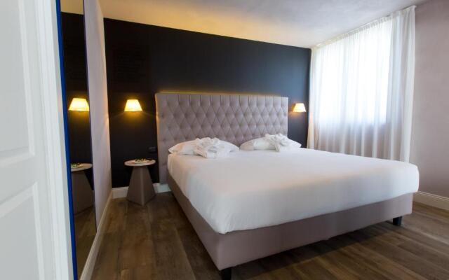 Al Campanile Aparthotel&Suite