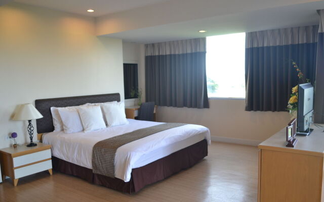 Sky Place Serviced Apartment