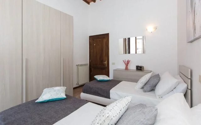 Rental In Rome Rosselli Palace Deluxe 3 Apartment