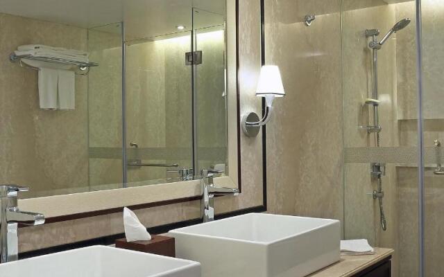 Sheraton Grand Pune Bund Garden Hotel