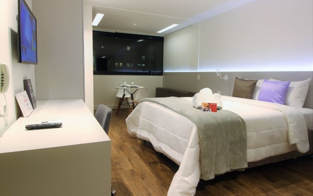 Housi Gomes De Carvalho