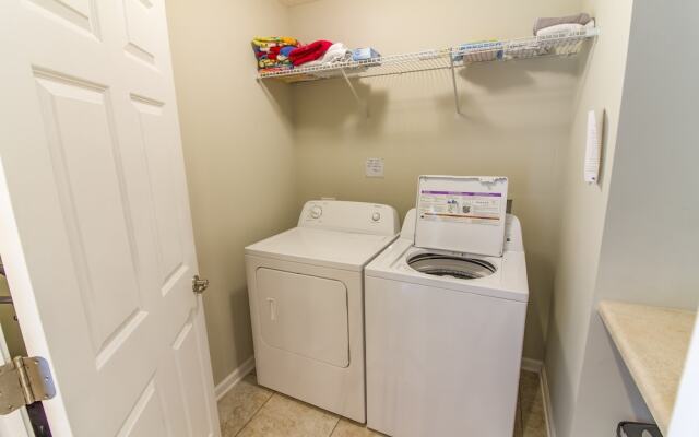 Averys Ocean Breeze by Vtrips