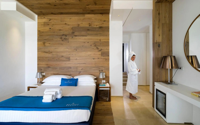 White Bay Resort
