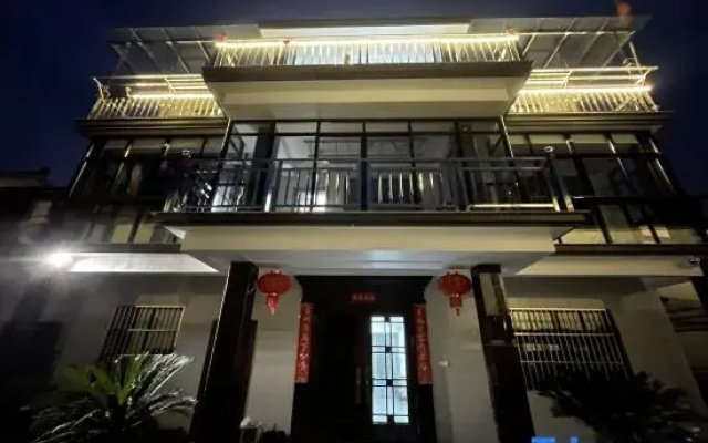 Yue pai Qing she min su