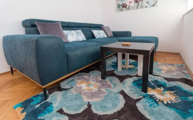 Apartment Lali Trogir - updated 2BR near old town