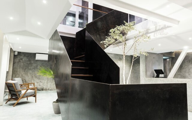9ine Thamel Hotel