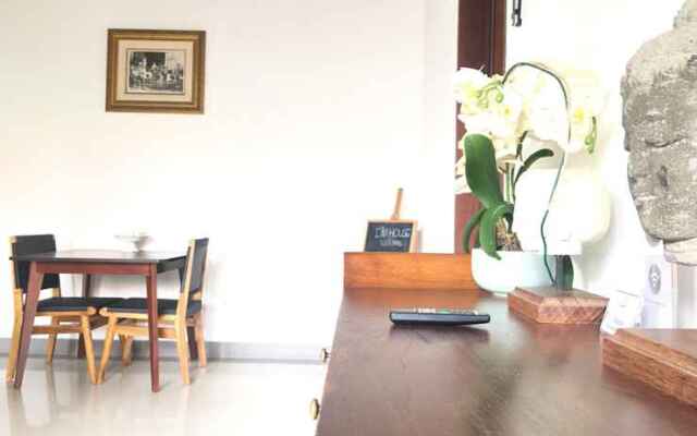 Dim House Jimbaran