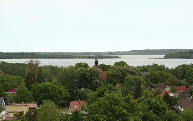 A Modern Furnished Holiday Home in a Lovely Area