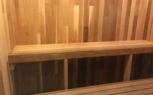 The Admiral's Inn Resort