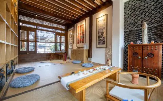 Shaxi Qingyuanxuan Inn