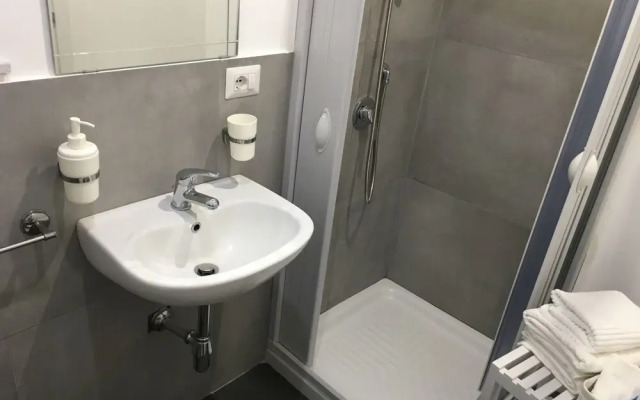 Free Flat