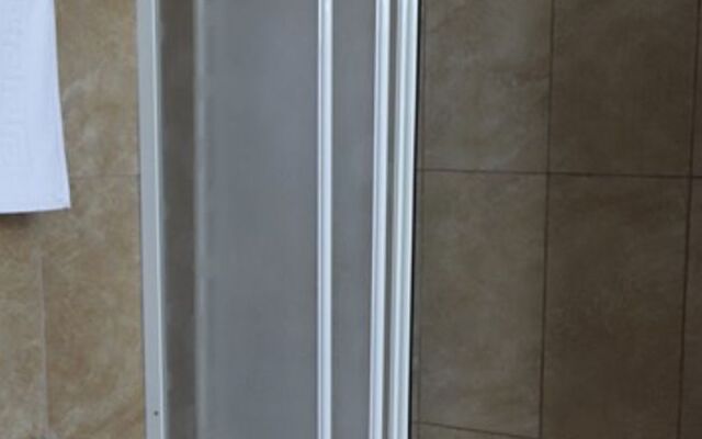 Toprakçılar Konağı