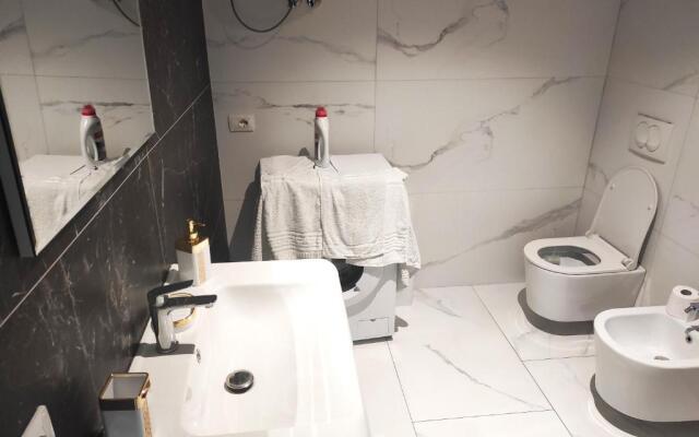 Seafront Apartment in Durres