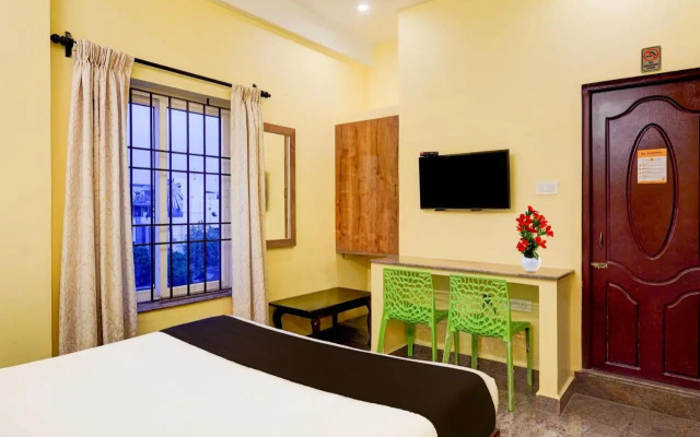 OYO 094 Bussy St Prakasam Residency