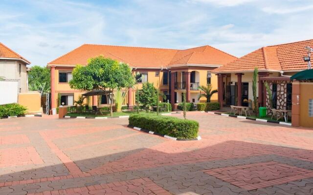 Pavillion Hotel