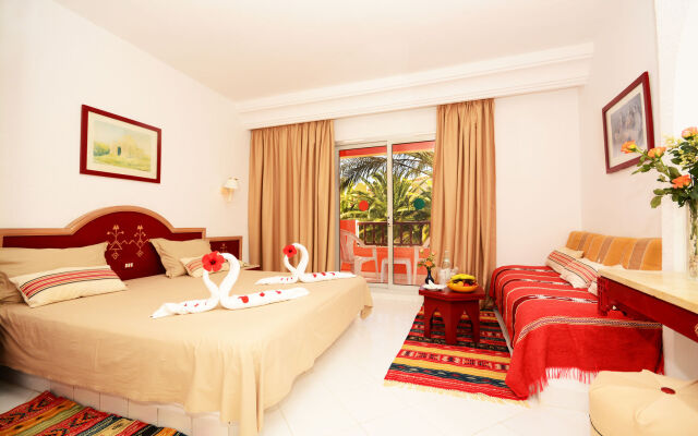 Baya Beach Aqua Park Resort & Thalasso