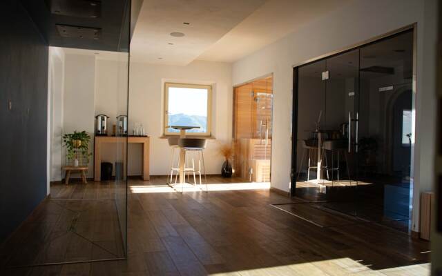 Colle Serrano Relais & SPA