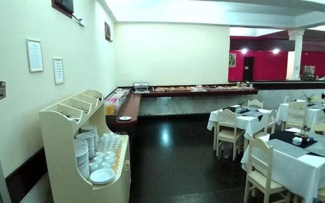 Hotel Roma