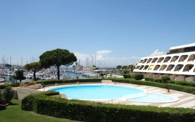 Studio Escale Port-3