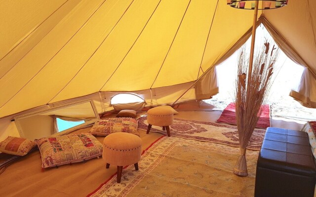 Starwatching private camp - Oman Desert Private Camp