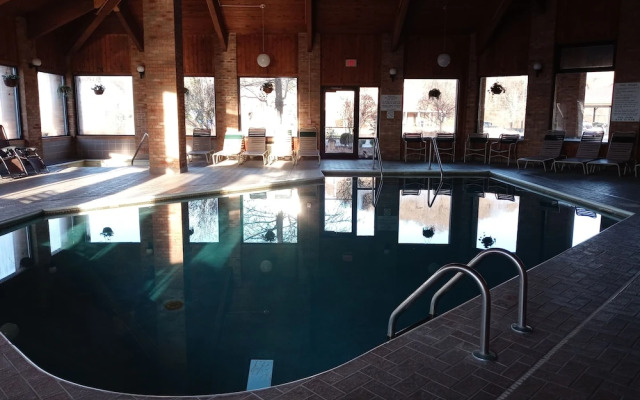 New Martinsville Inn
