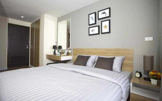 BBG Seaside Luxurious Service Apartment