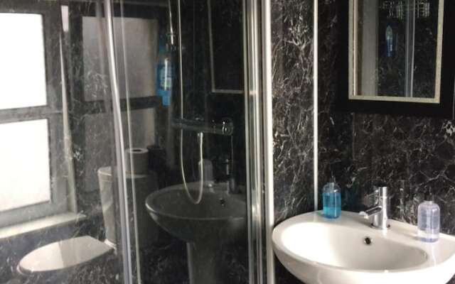 Newcastle Arms Hotel