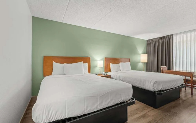 Vagabond Inn Executive Old Town