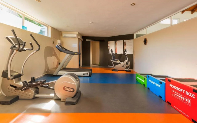 Aeolian Village Beach Resort