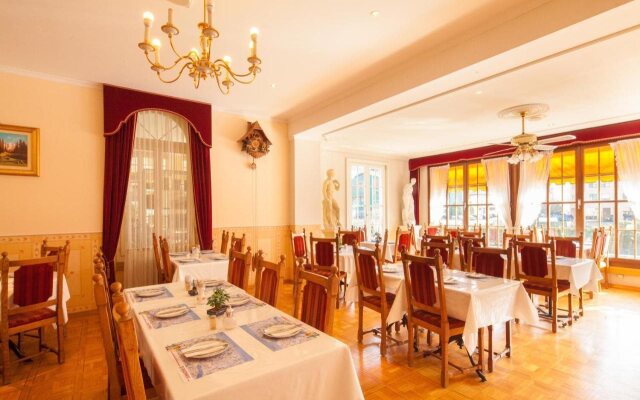 Central Continental Hotel