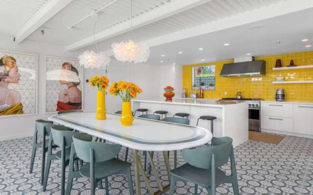 Limon Palm Springs
