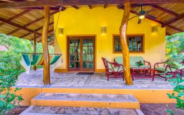 Mango Rosa Resort