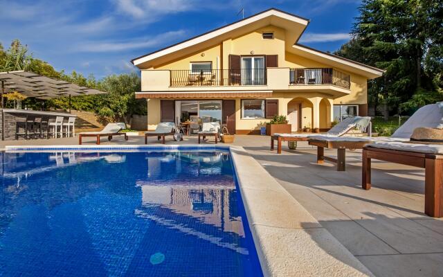Villa Oliva