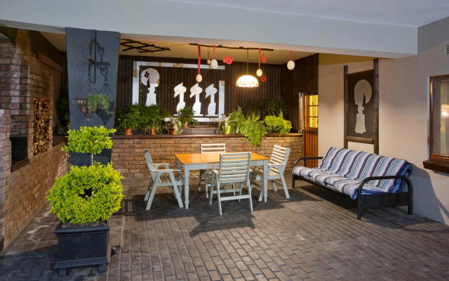 Miles B&B Guesthouse