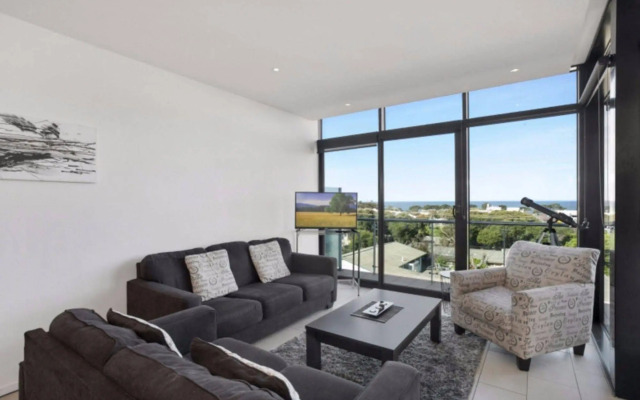 Whitewater Apartments